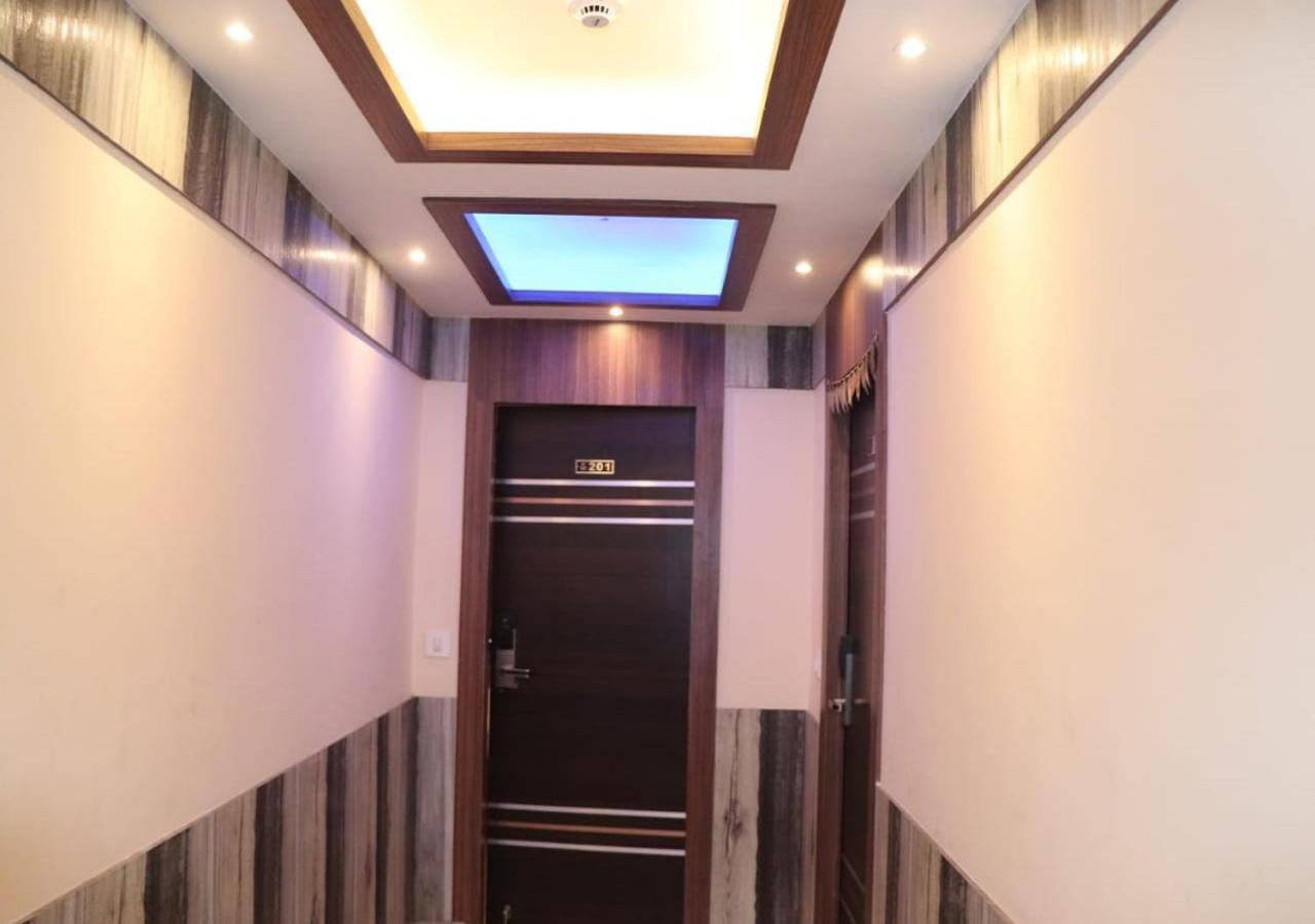 Hotel Angina Колката Екстериор снимка